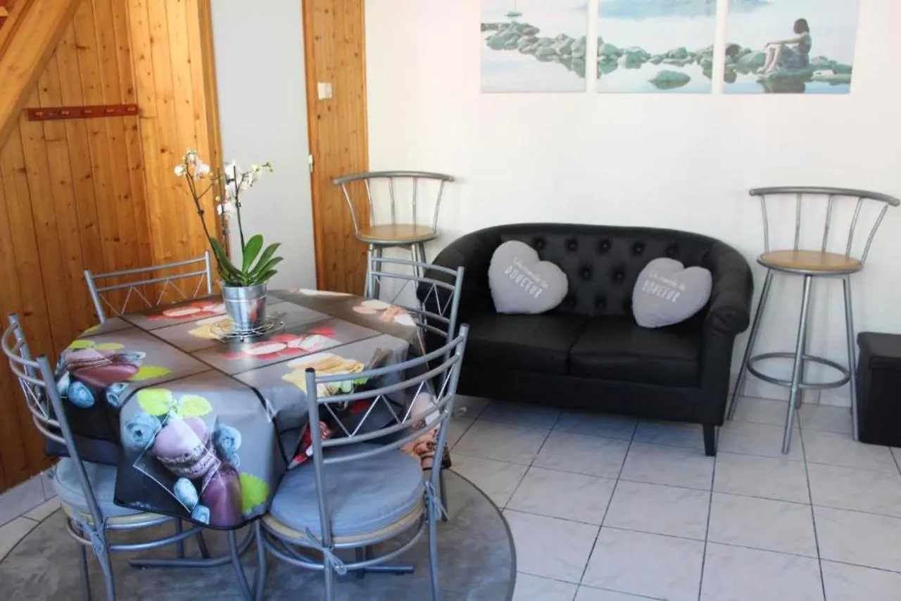 Holiday home Maison Charmante - Pontorson + Parking